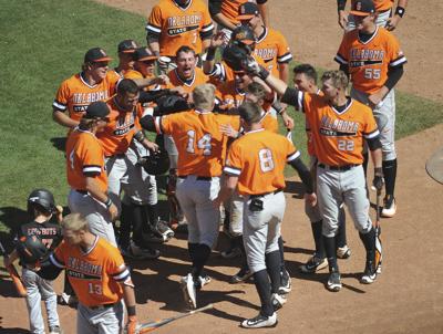 Oklahoma State wins Big 12 final over Texas