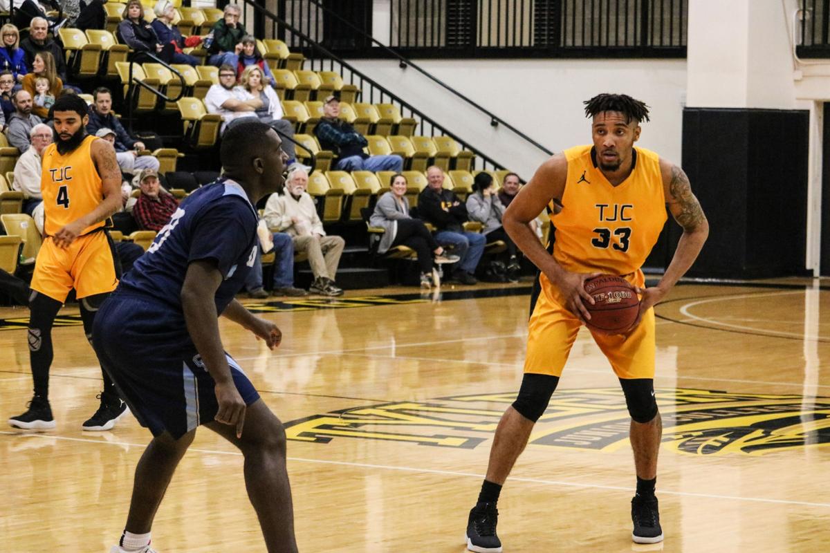 Apaches Bench Leads Tjc To Win Over Coastal Bend College