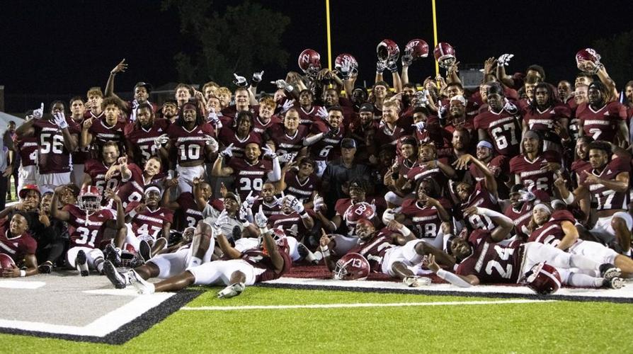 College Football Notebook Tyler's Scott Maxfield sets milestone at