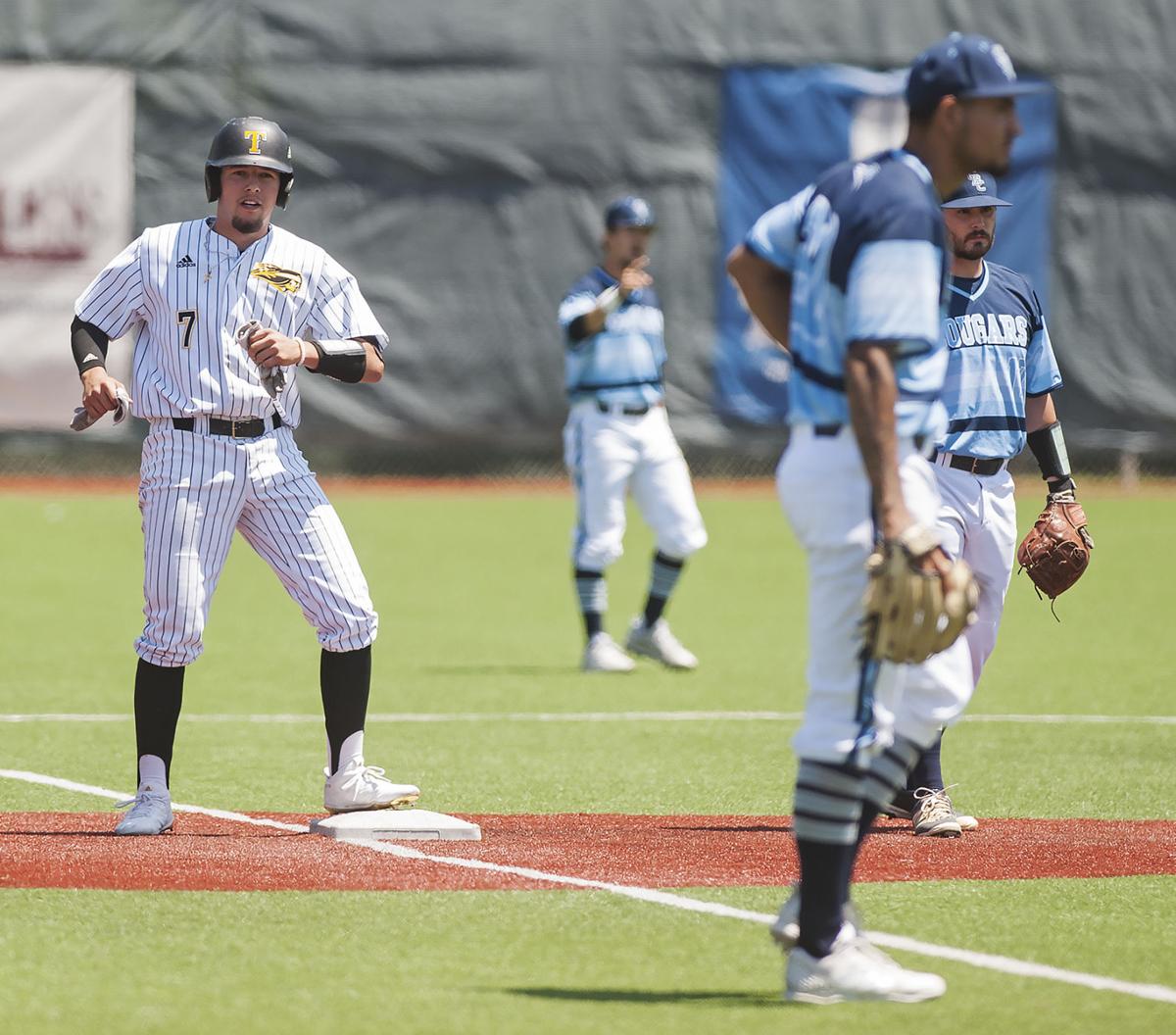 TJC Apaches use big inning to down No. 6 Coastal Bend | College