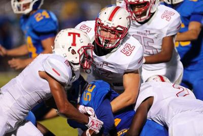 Robert E Lee Rewind Raiders Defeat Corsicana 34 20 High