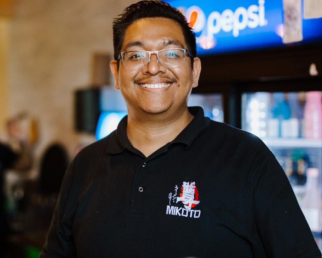 Tyler restaurant manager up for 7 Brew's Hero of the Year, 10,000