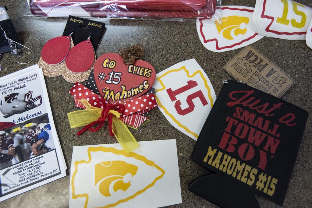 Mahomes Puts City Of Whitehouse In The National Spotlight High School Tylerpaper Com