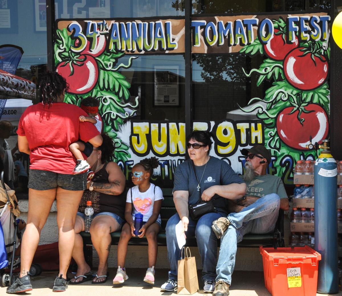 34th Annual Jacksonville Tomato Fest attracts thousands, celebrates