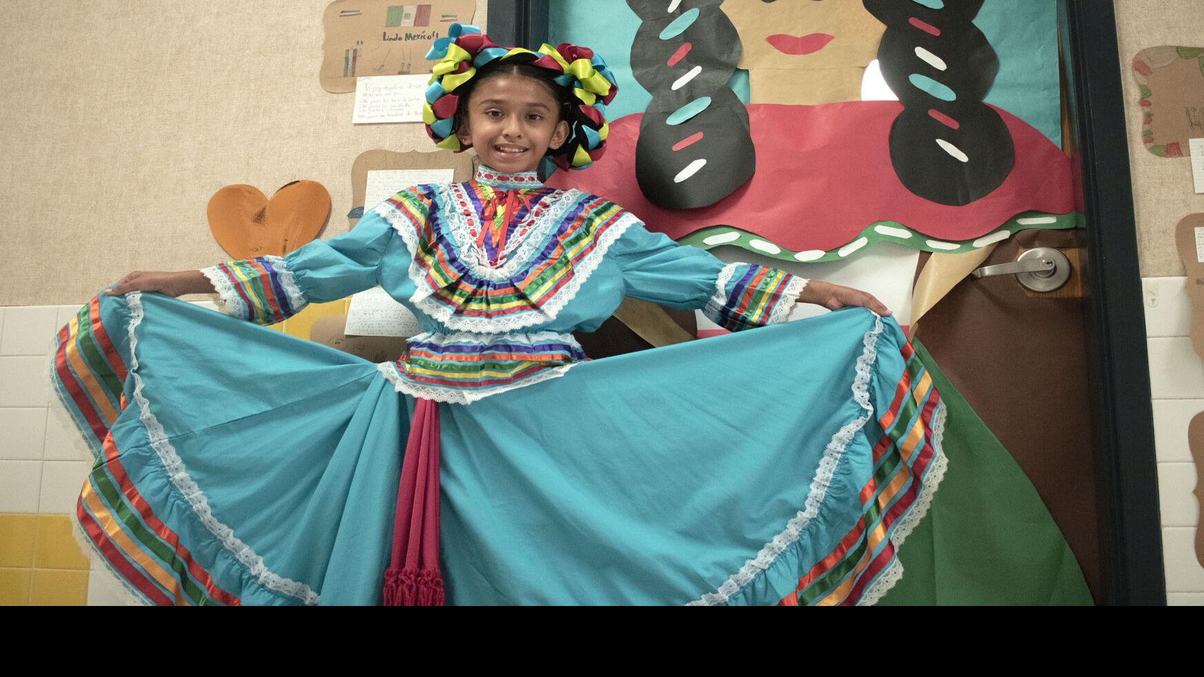 Tyler ISD celebrates Hispanic Heritage Month with traditional outfits,  dances | News | tylerpaper.com