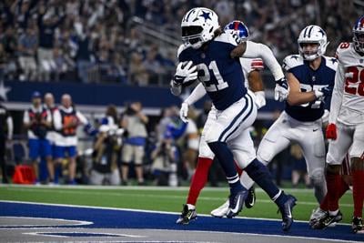 New York Giants Vs. Dallas Cowboys in Arlington at AT&T Stadium