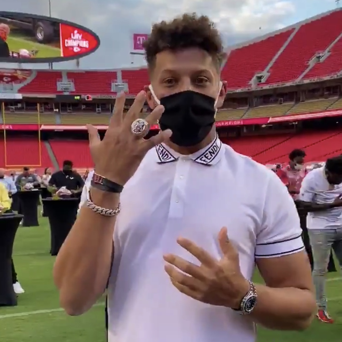 Simply Super Patrick Mahomes Gets Super Bowl Ring And His Girlfriend Gets Engagement Ring News Tylerpaper Com