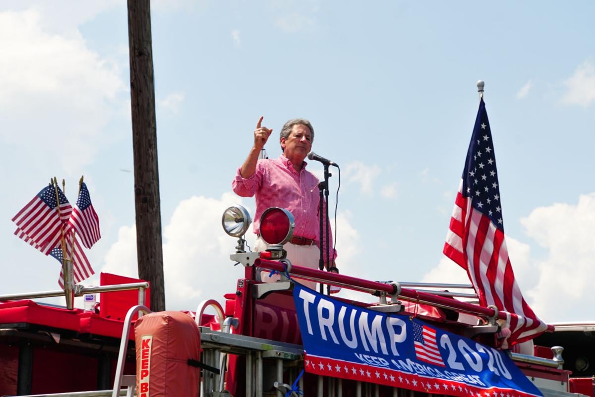 Trump Boat Parade At Lake Tyler Draws Over 1 000 Supporters Local News Tylerpaper Com