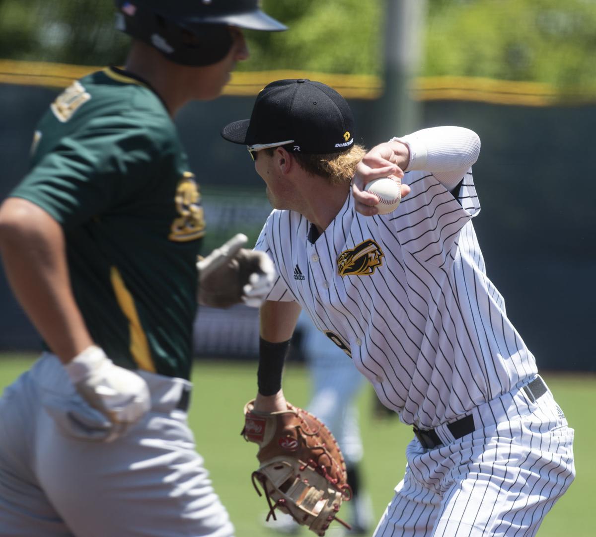 TJC Baseball: Brookhaven takes Game 1 against Apaches | College