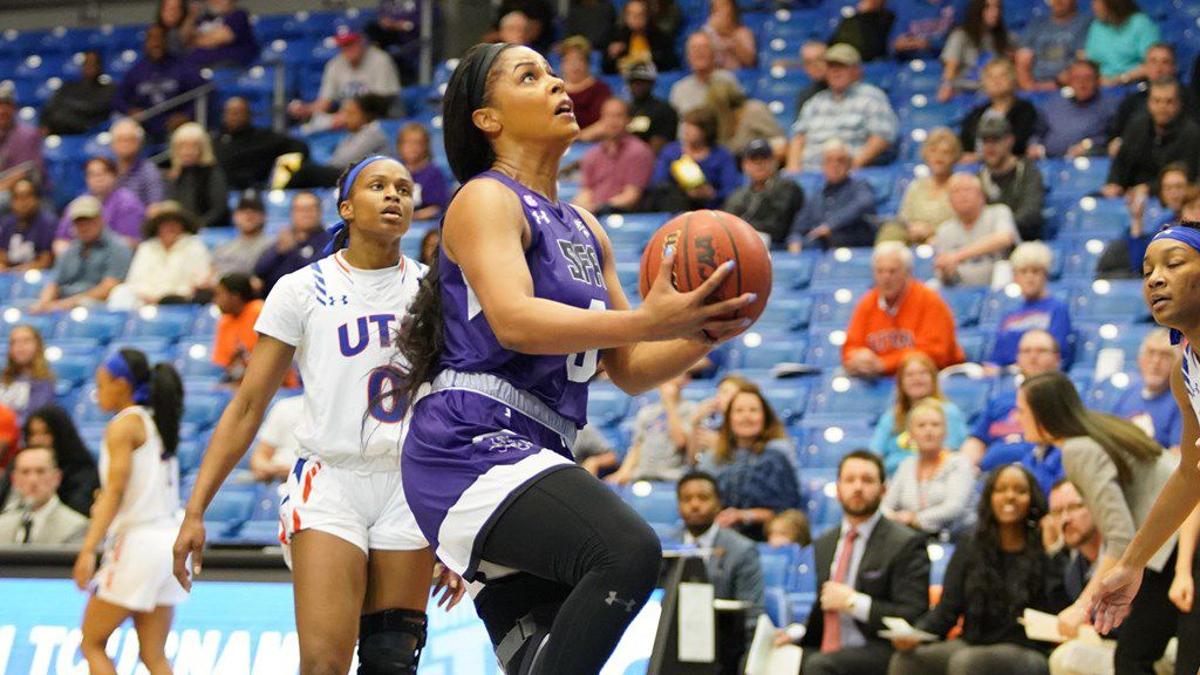 Former Texas High Sfa Standout Chanell Hayes Signs Professional