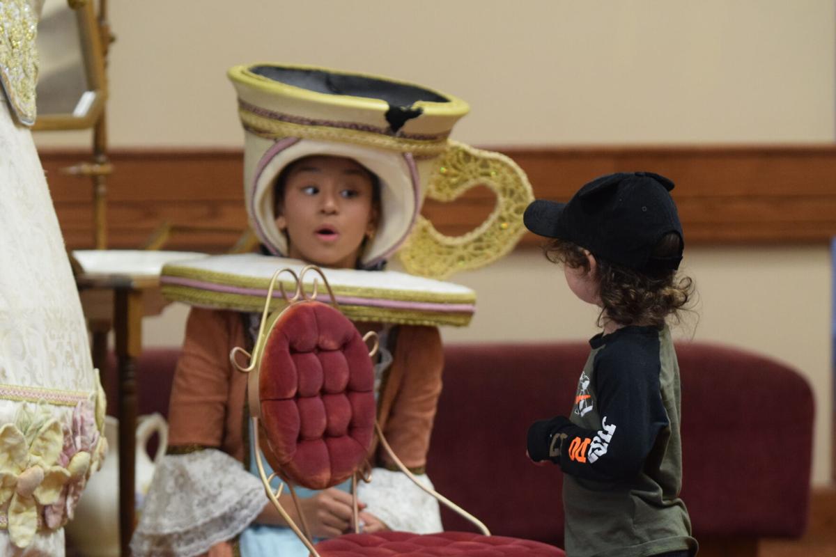 Tyler Community Meet Cast Of Beauty And The Beast Local News Tylerpaper Com