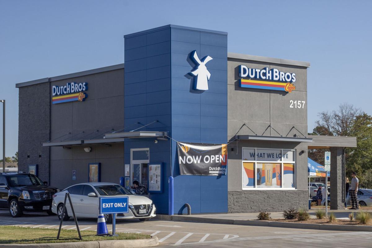 Dutch Bros Royalty-Free Images, Stock Photos & Pictures