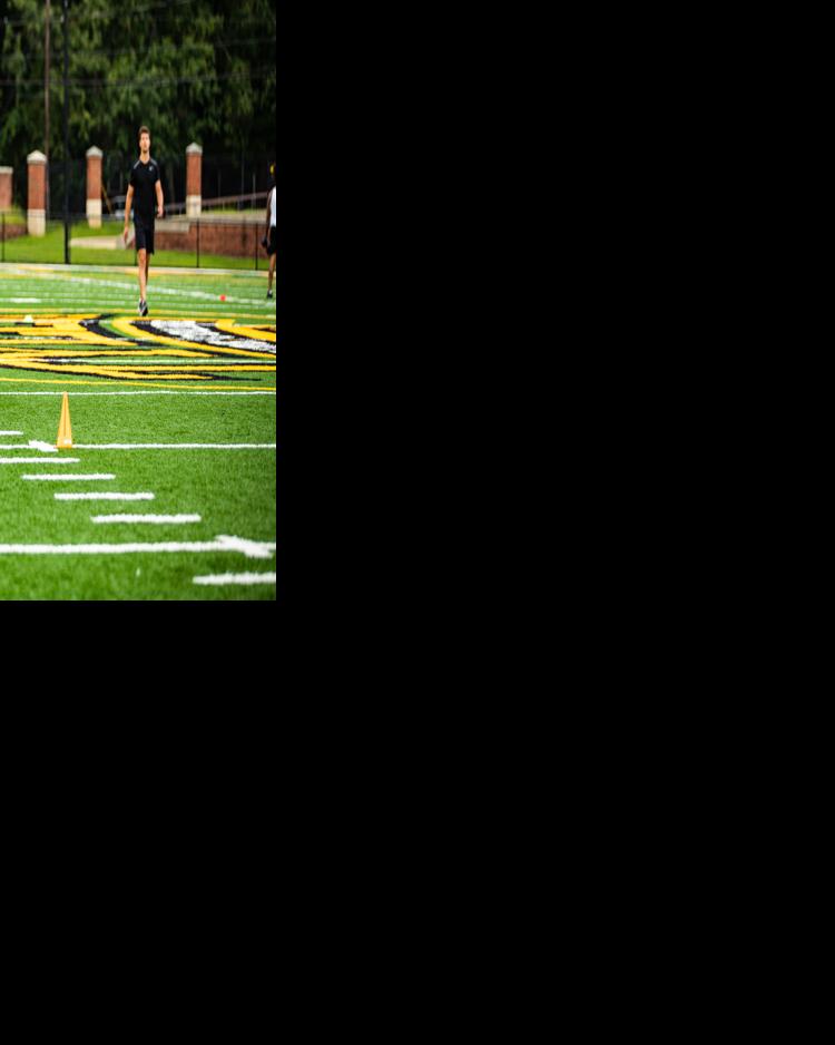 TJC Football: Apaches conducting intrasquad scrimmage | Sports | tylerpaper.com