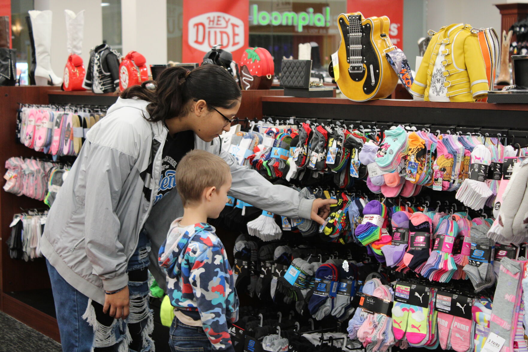 Shoes for Kids brings holiday joy to Chapel Hill ISD students