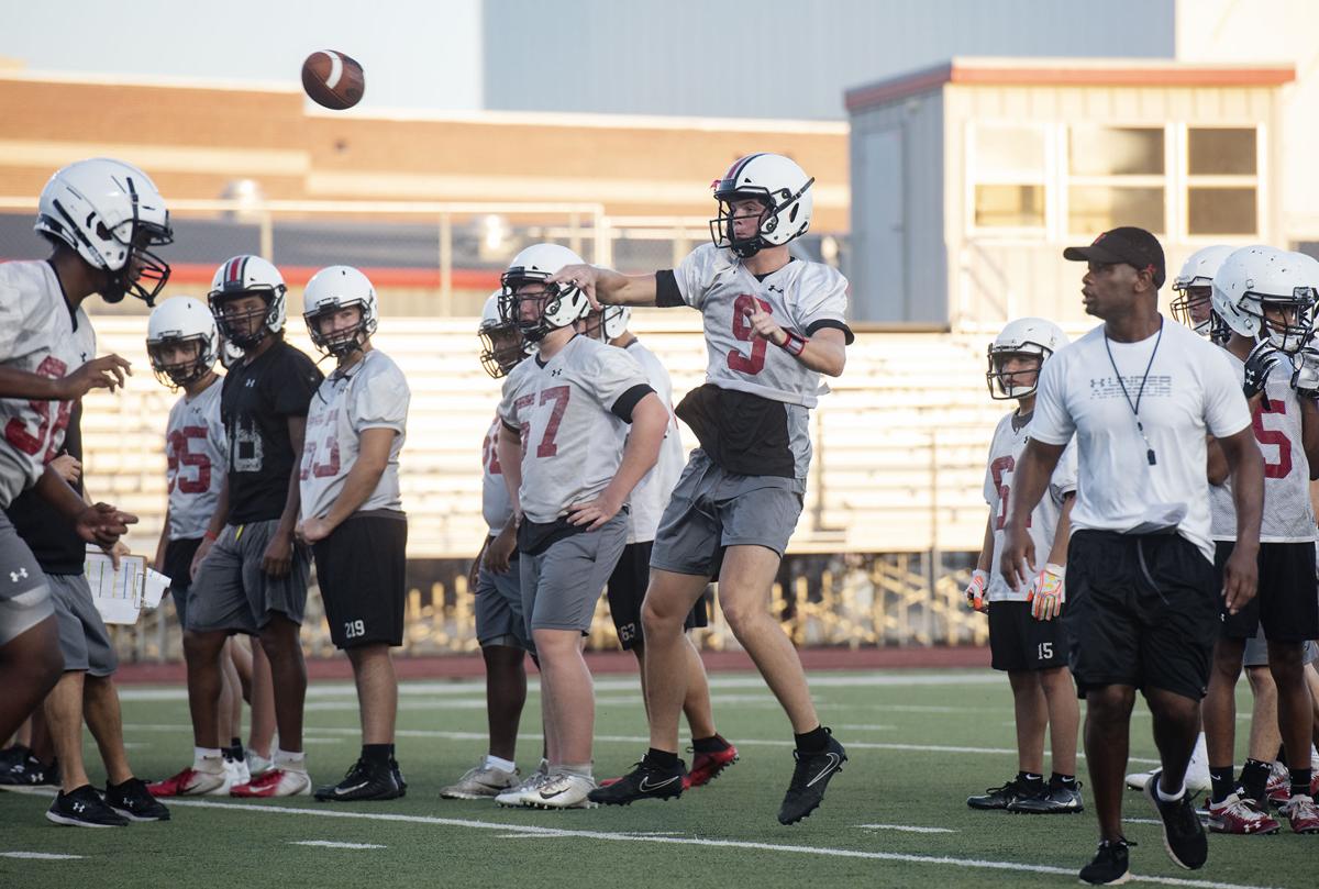 Robert E Lee High School Football Practice Tylerpaper Com