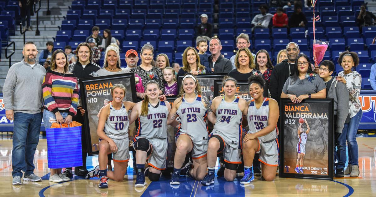 Senior S Day Ut Tyler Honors Players Closes Out Basketball