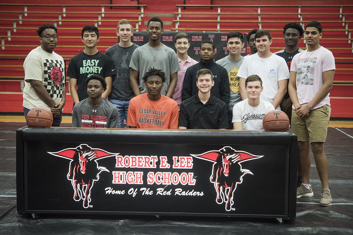 Lee S Curtis Jones Will Play Basketball For Cedar Valley College