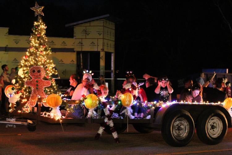 PHOTOS Lindale Rotary Club Christmas Parade Local News