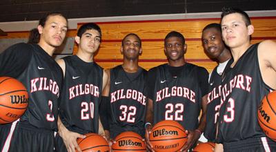 Back In Playoffs Bulldogs Looking For Banner Year High School
