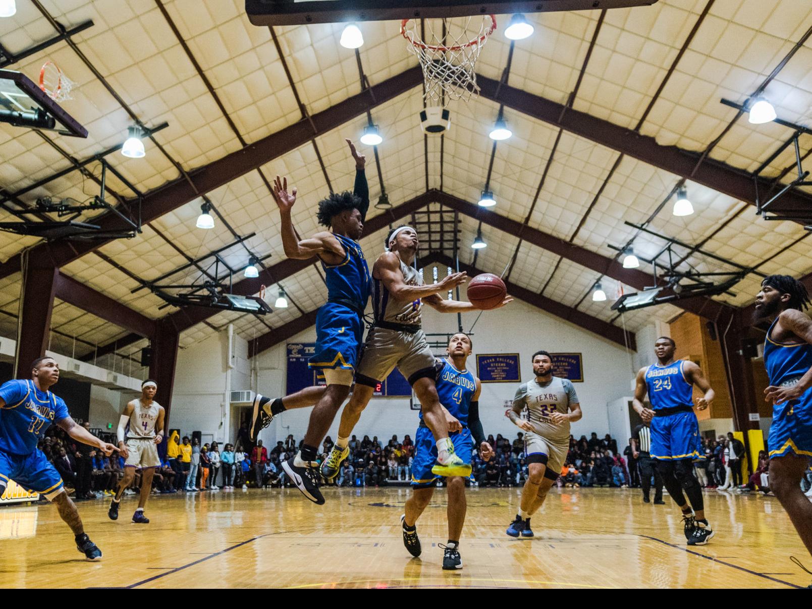 Naia Basketball Jarvis Cc Upsets Texas College College