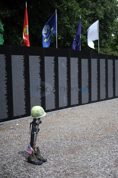Lives We Have Lost: Vietnam memorial replica tour brings ‘the wall’ to East Texas