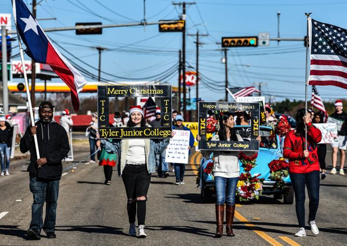 Christmas Comes to Whitehouse Local News