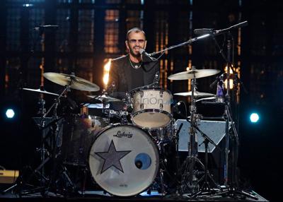 Ringo Starr Green Day Joan Jett Others Inducted Into Rock