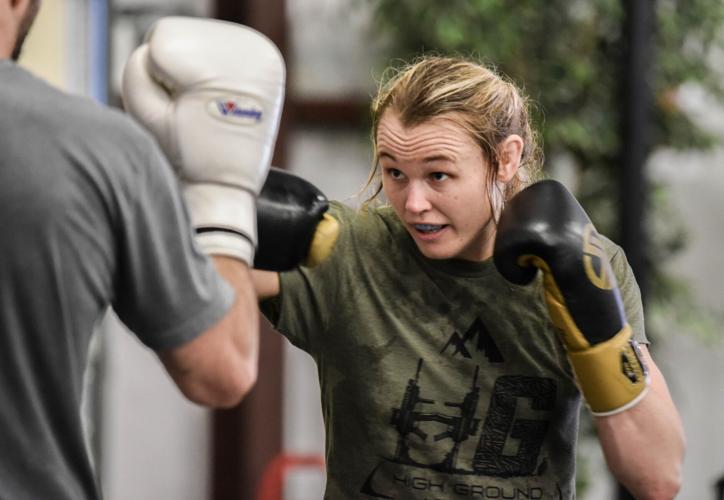 Fighting her way to the top: East Texan Andrea Lee to compete at UFC 262  Saturday in Houston | News 