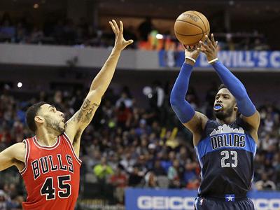 Harrison Barnes And Wesley Matthews Power Dallas Mavericks Past