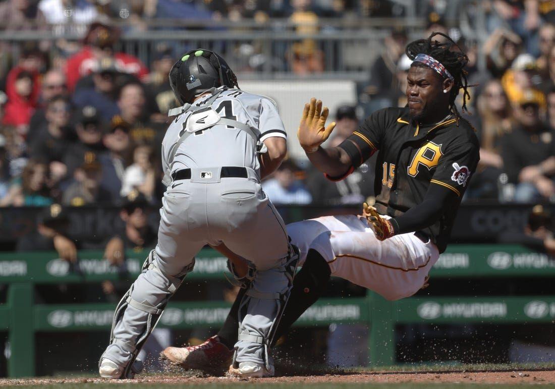 After surgery on fractured left ankle, Pirates SS Oneil Cruz