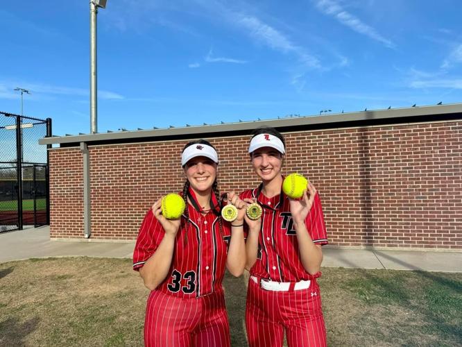 Van wins Rose City Softball Classic Etvarsity