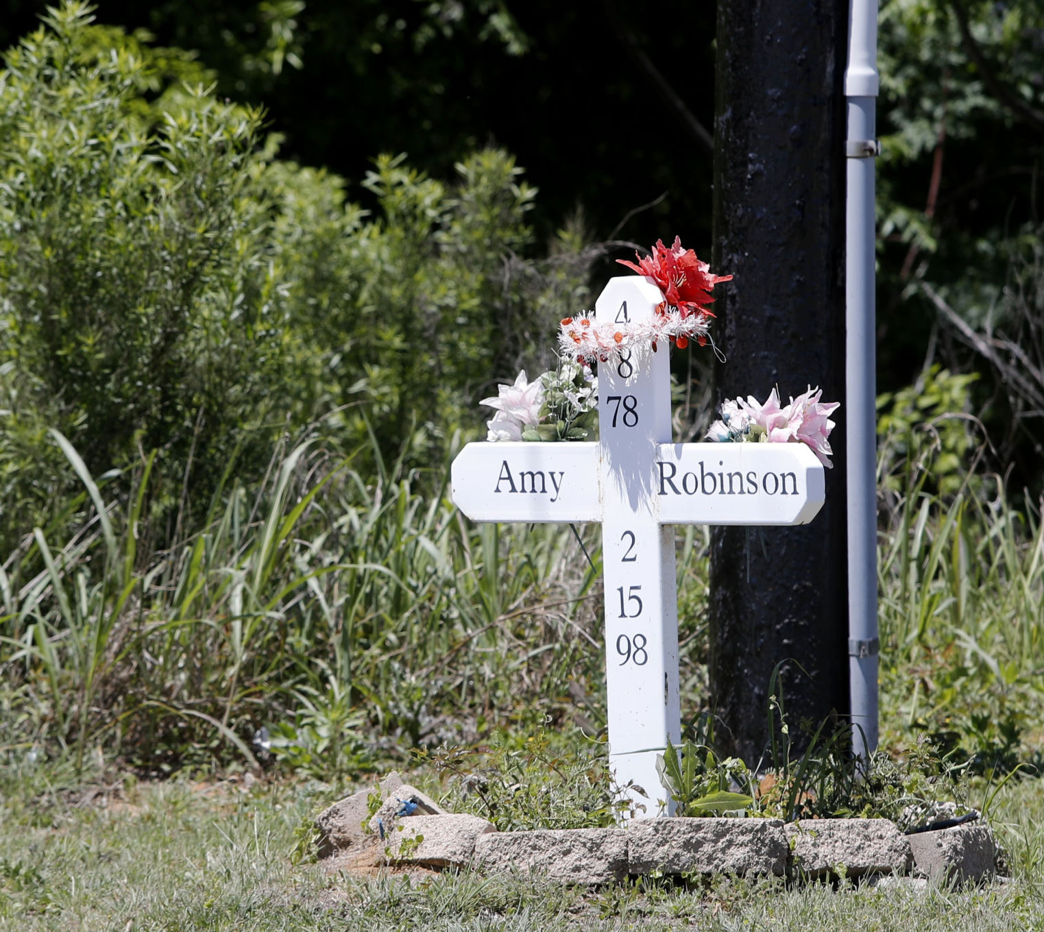 More Crosses Added To Fort Worth Memorial Site For Murder Victims ...