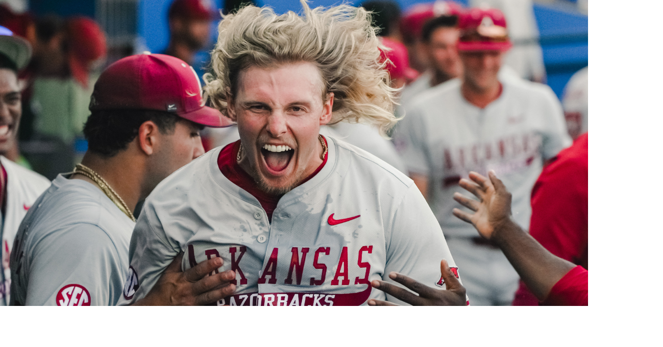 Arkansas goes to Kentucky, takes series