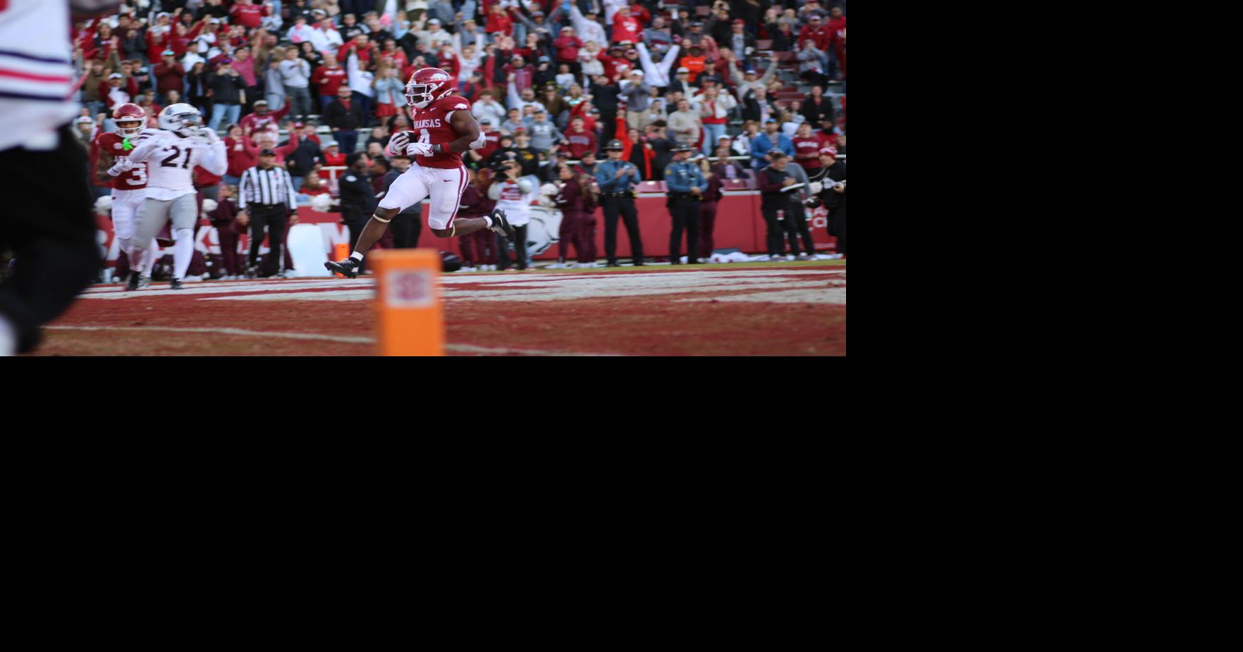 Arkansas crumbles in second half of 38-35 loss to Mississippi State