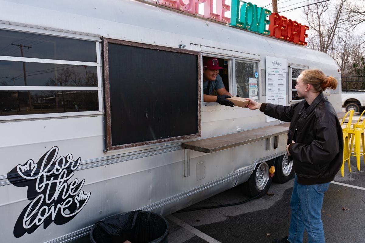 food trucks bentonville ar