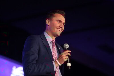 Conservative activist Charlie Kirk dead after being shot at Utah Valley  University | News | uatrav.com