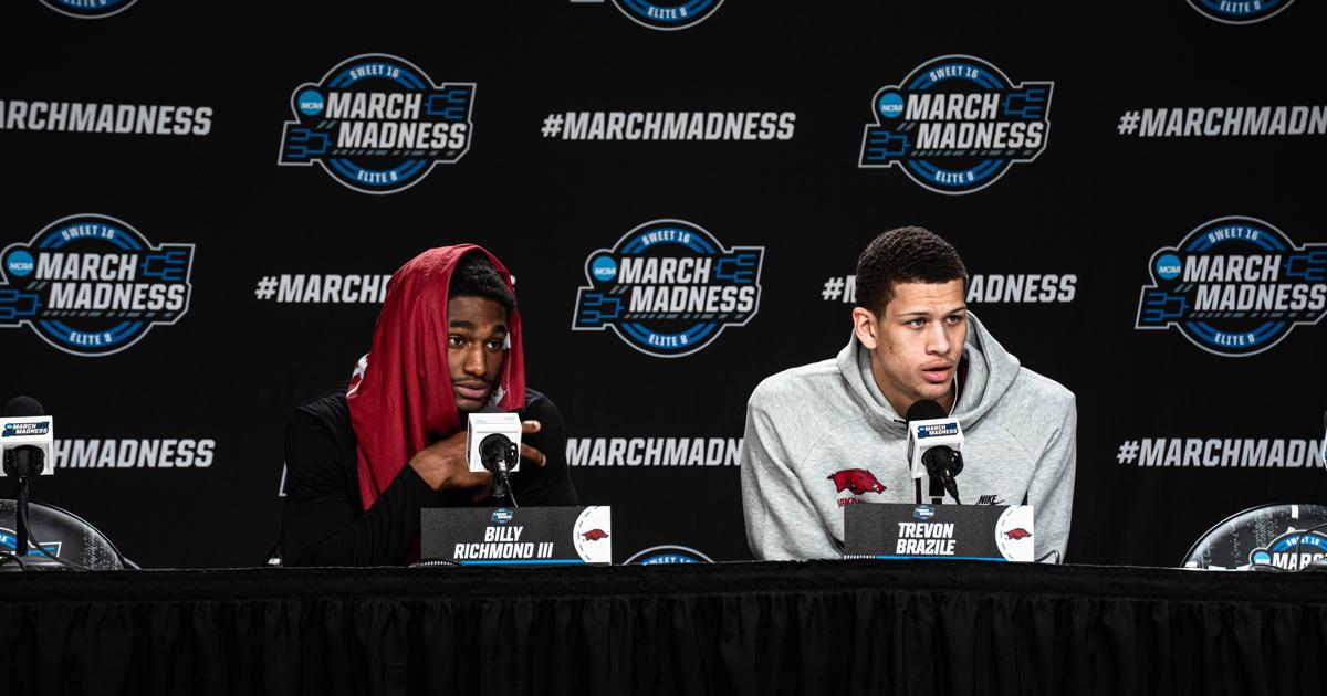 Arizona Razorback Face Razorbacks Face No. 1 Arizona in Sweet 16 Showdown | Sports | uatrav.com