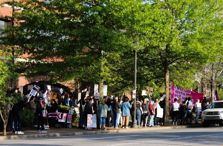 Roe courthouse protest
