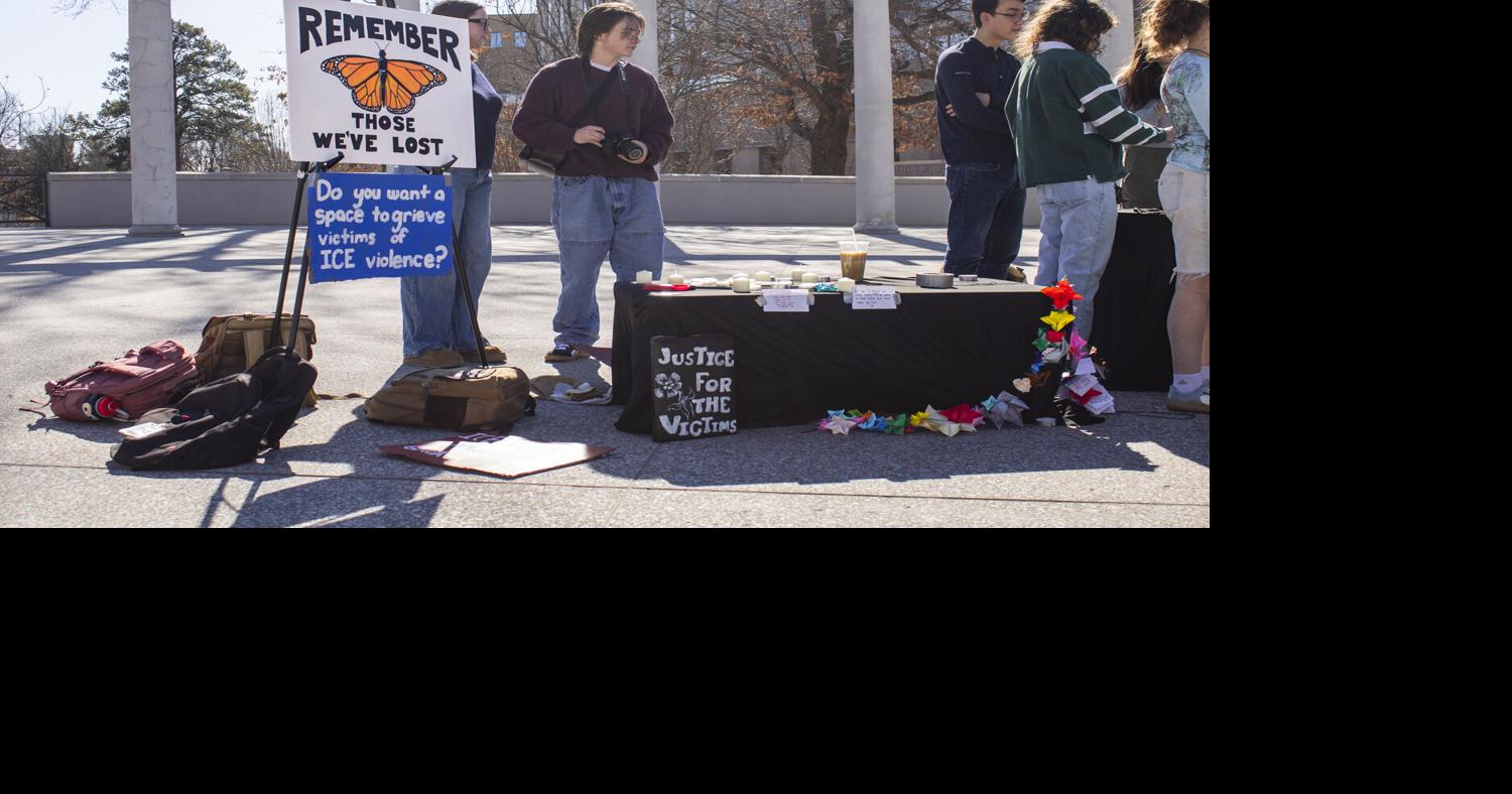 Students gather at Greek Theatre to honor ICE-related deaths