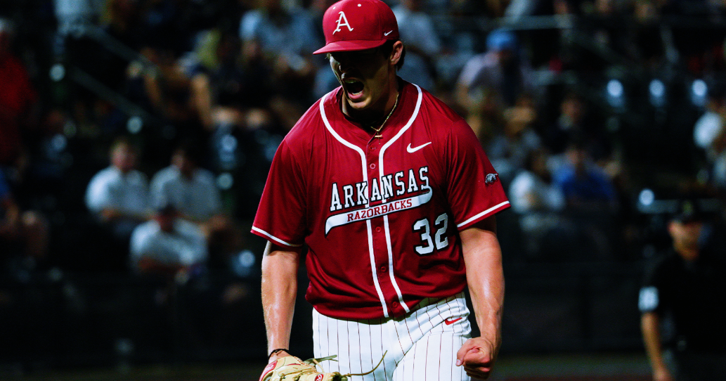 Arkansas takes Game 2 against Auburn, evens series