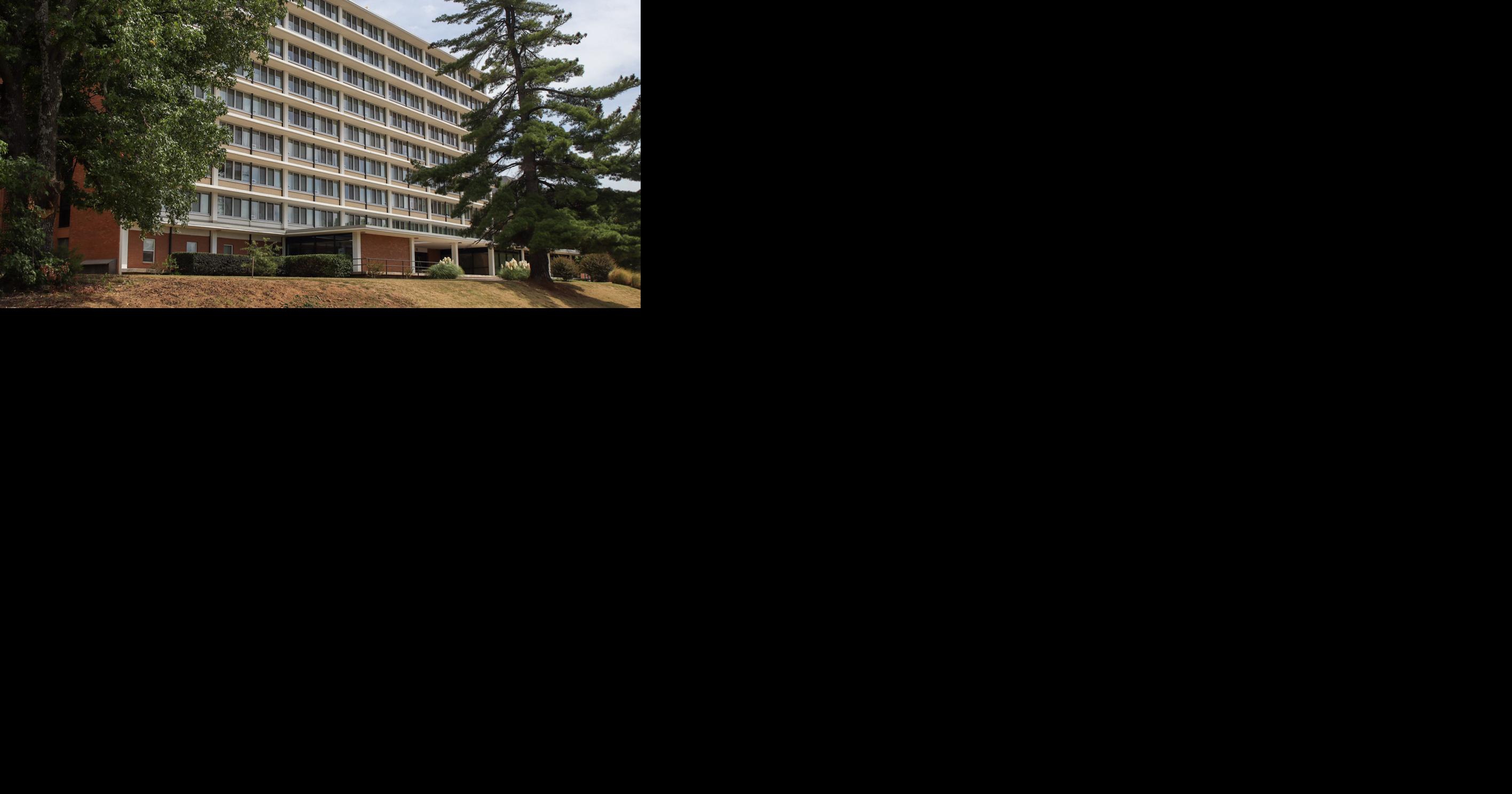 Reid hall flooding displaces hundreds of UofA students | News | uatrav.com