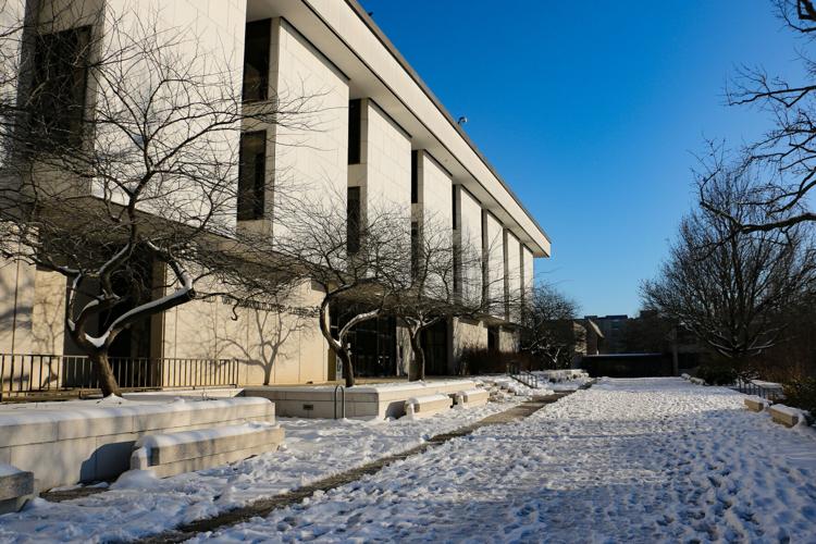 GALLERY: Campus covered in snow after Wednesday snow storm – The Louisville  Cardinal