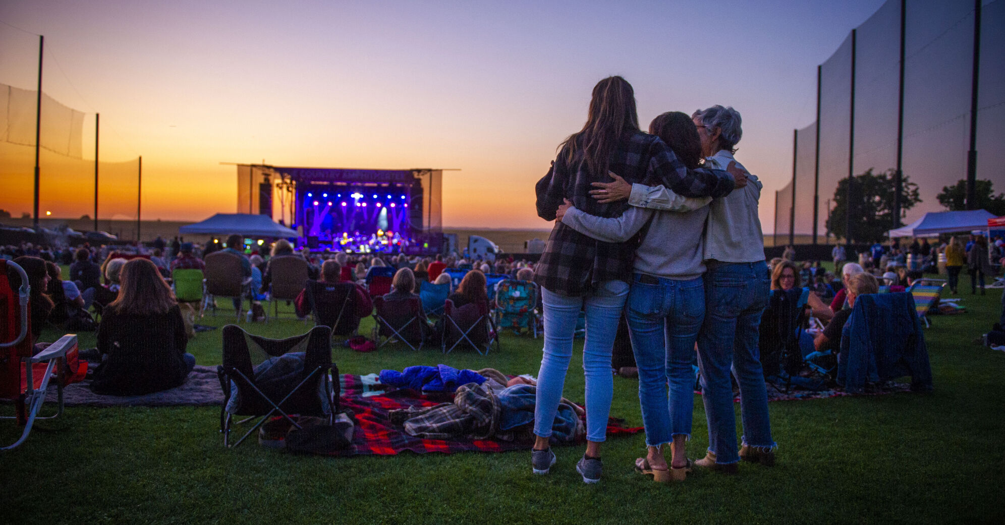 Wine Country Amphitheater hits obstacles in scheduling concerts Local