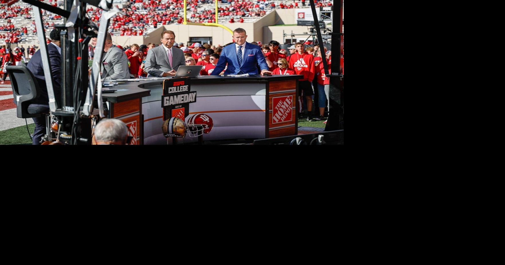 Husky fans experience Big Ten football — and ‘College GameDay’ — in ...