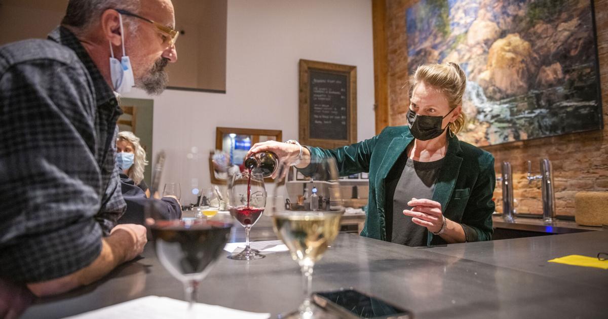 New Royal Block owners bring hotel with wine, art and music to downtown Waitsburg | News New Royal Block owners bring hotel with wine, art and music to downtown Waitsburg | News