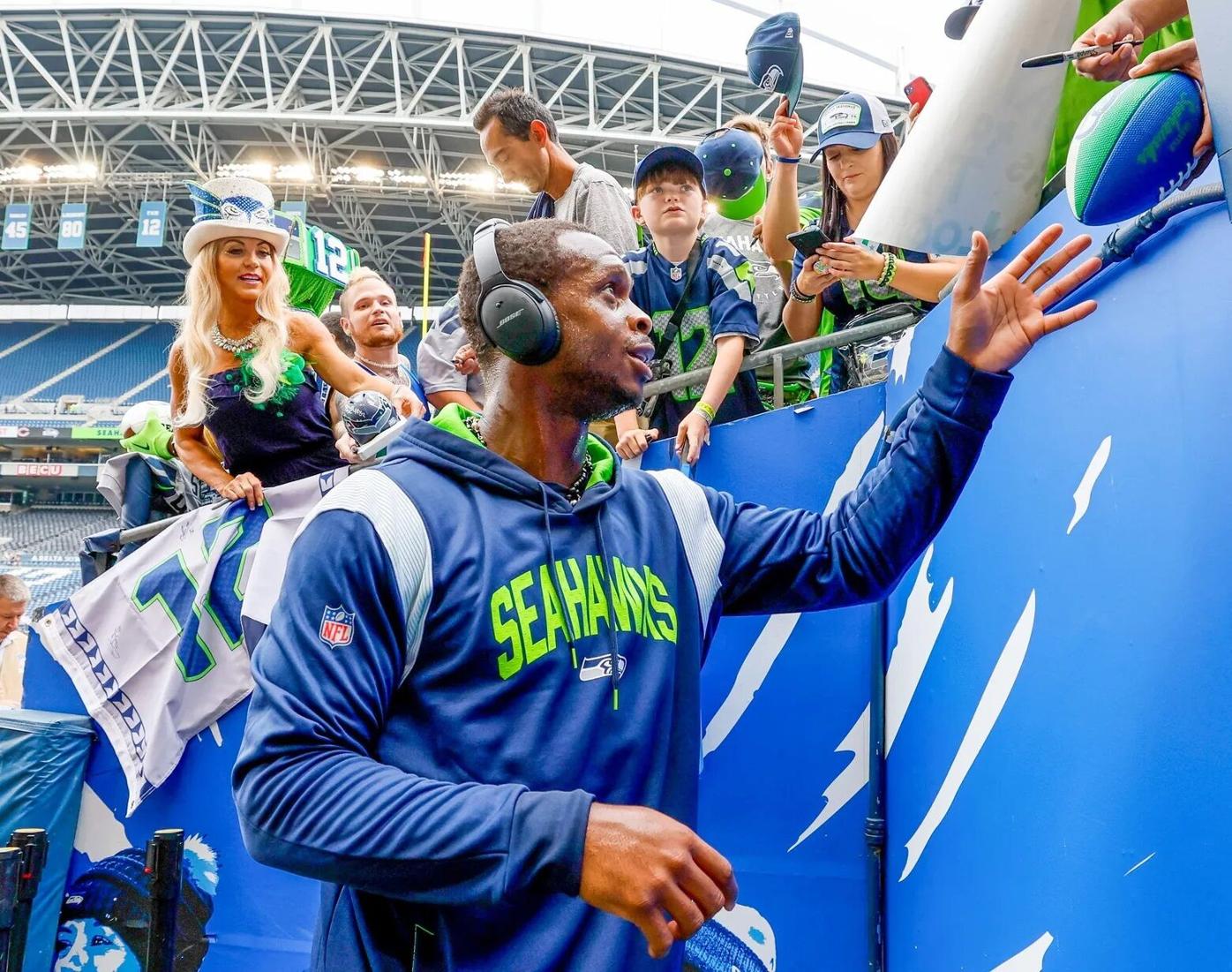 Geno Smith is Seahawks starting QB, but GM John Schneider says