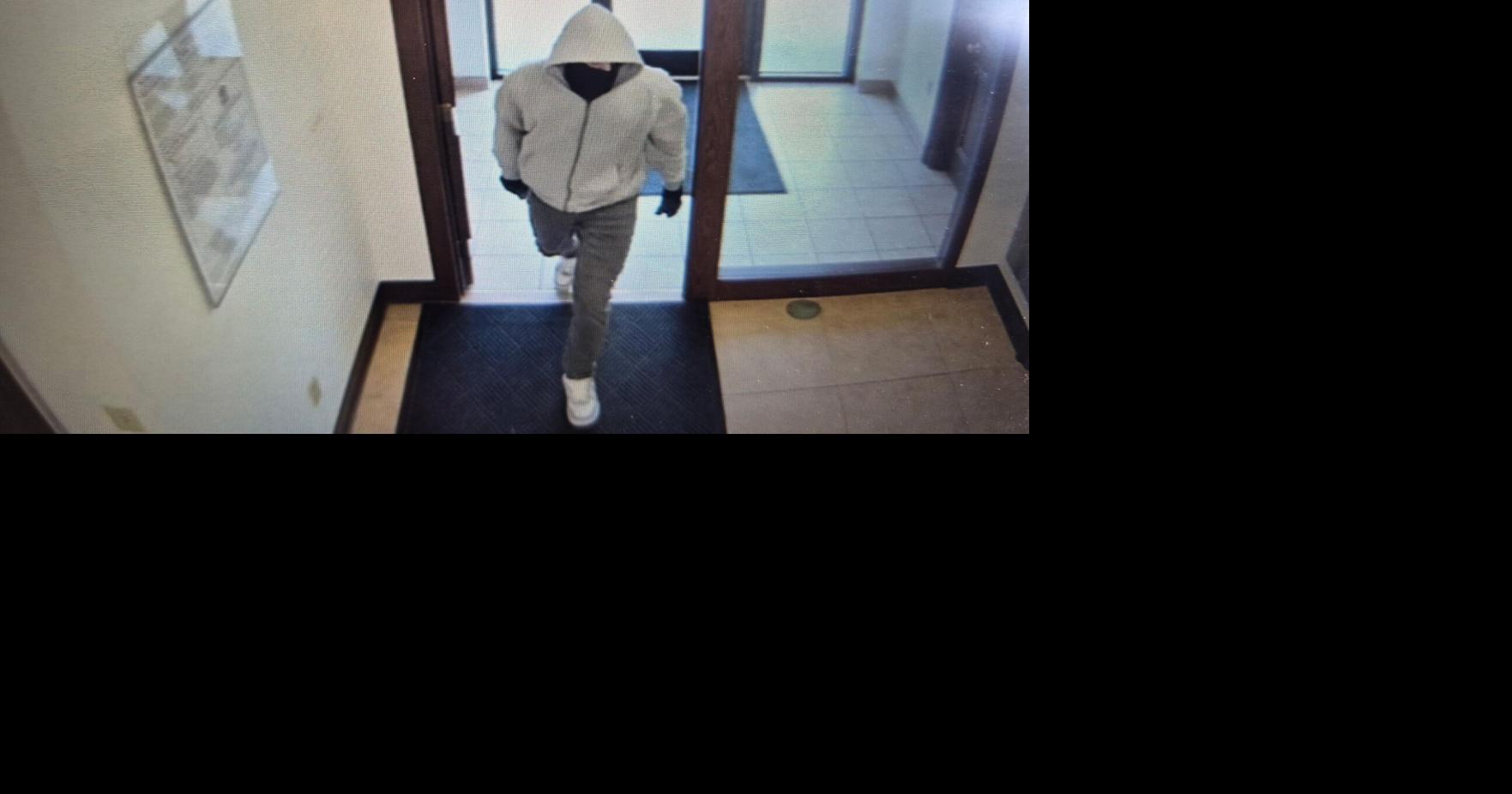 Kentucky man charged in deadly bank robbery after high-speed chase
