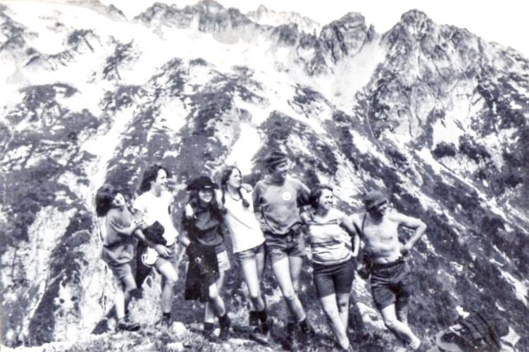 1971 North Cascade hike.jpg