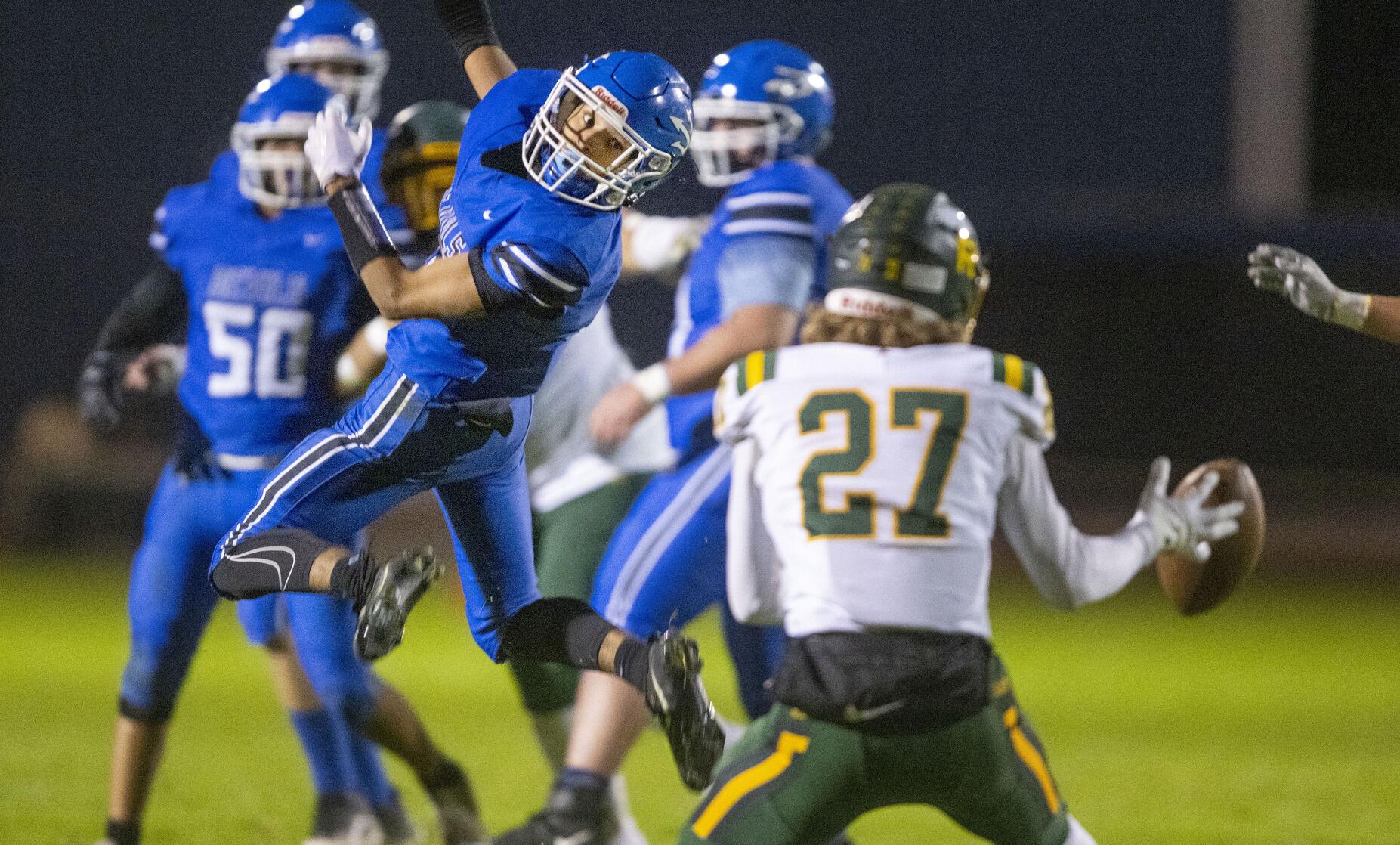 WaHi's 2024 football game at Borleske Stadium Photo