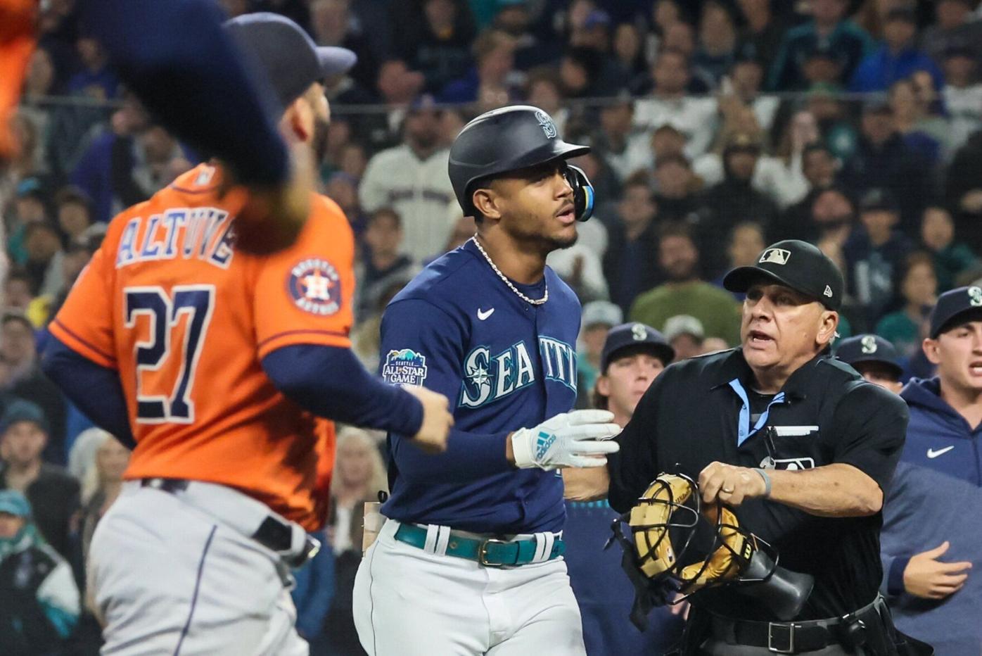 Julio Rodriguez's September struggles continue as Mariners eliminated